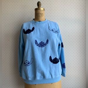 Disney Stitch Blue Icon Portrait Silhouette Patch Graphic Sweatshirt Large TP3